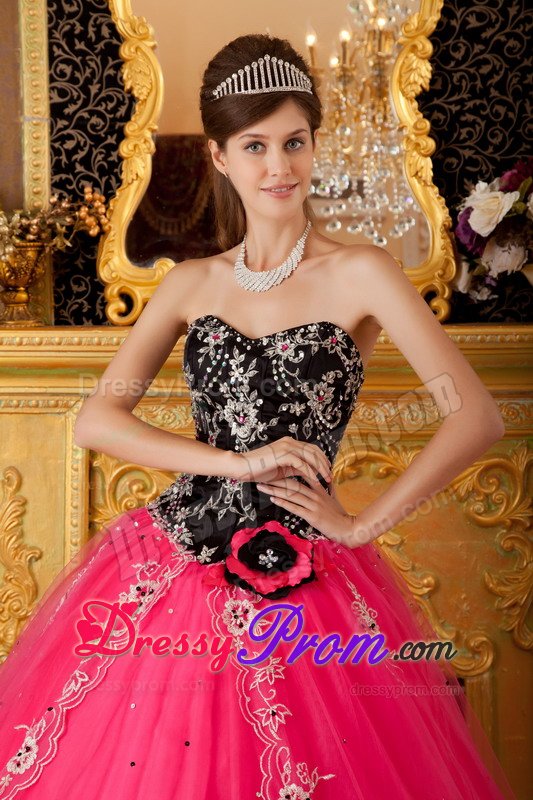Breckenridge CO Appliqued Quinces Dresses in Hot Pink and Black